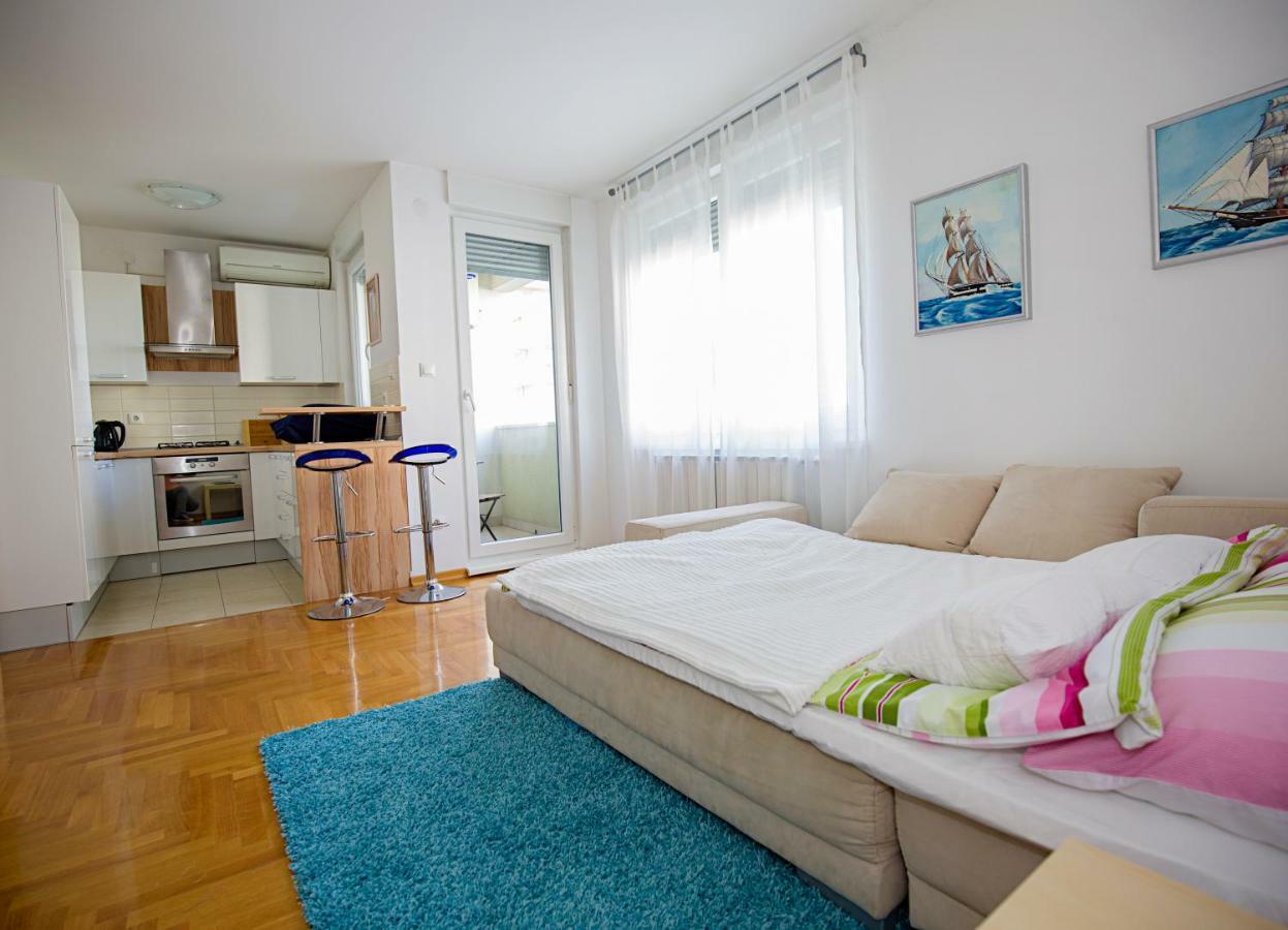 Apartment Luka Ζάγκρεμπ Εξωτερικό φωτογραφία